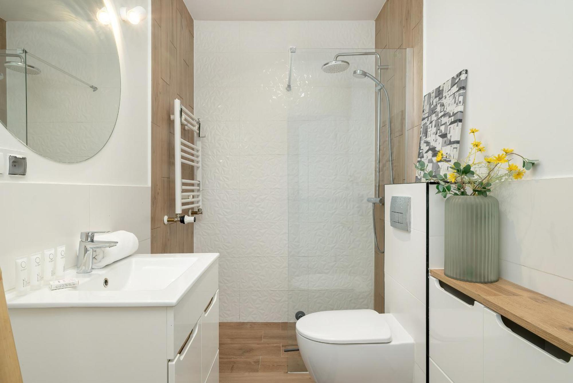 Tysiaclecia Studio Apartament Z Balkonem I Darmowym Parkingiem By Noclegi Renters Kattowitz Exterior foto